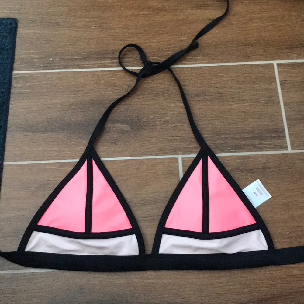 Been worn once Triangl look alike